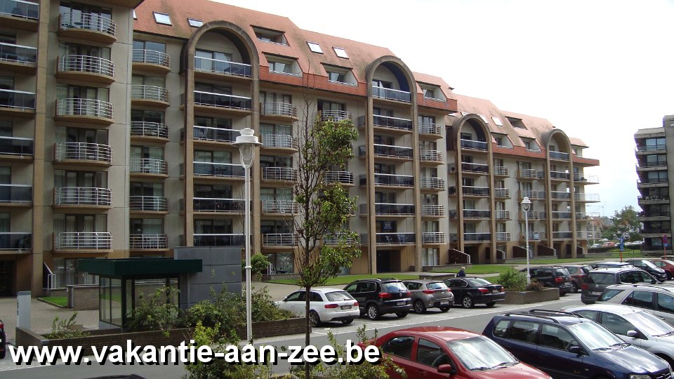 vakantie appartementen huren aan de belgische kust in Lichttoren Pier Nieuwpoort